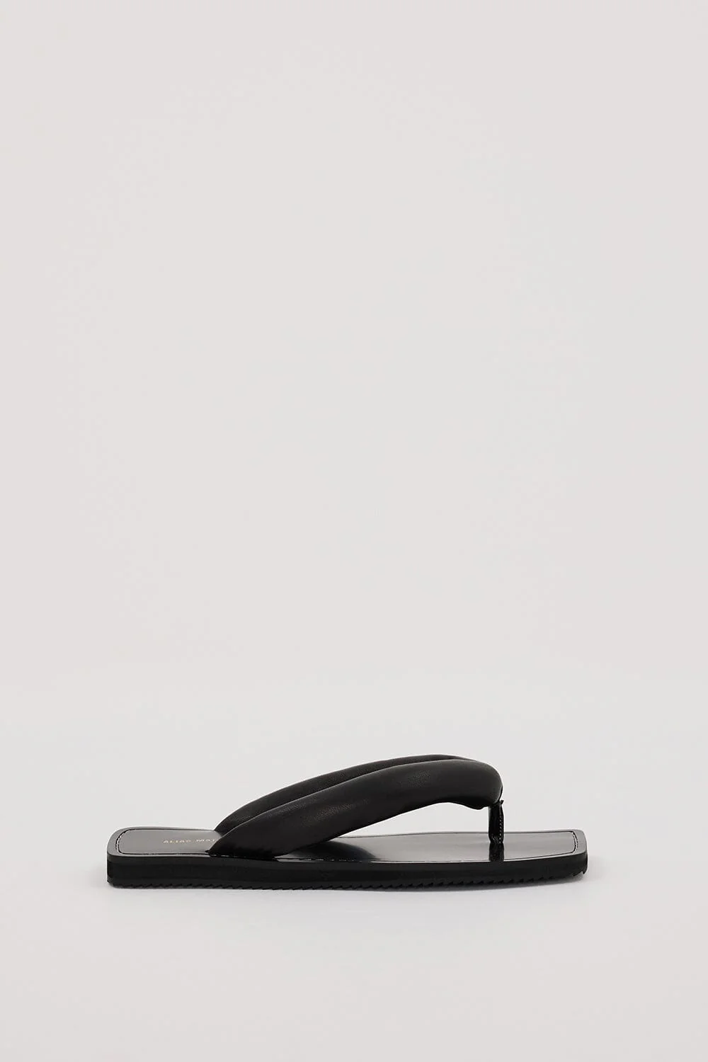 ALIAS MAE CHASE BLACK SANDAL