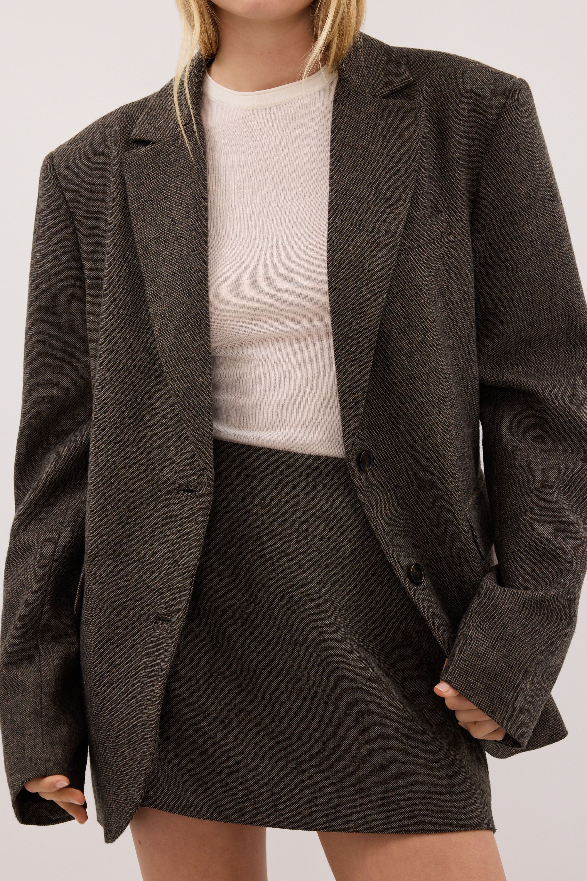 AMELIA MOCHA TEXTURED SKORT - Image 5