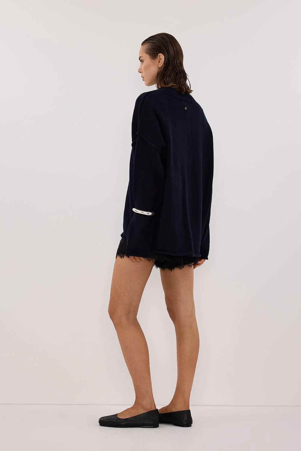 ANDREA BLACK CUPRO LACE SHORT - Image 4
