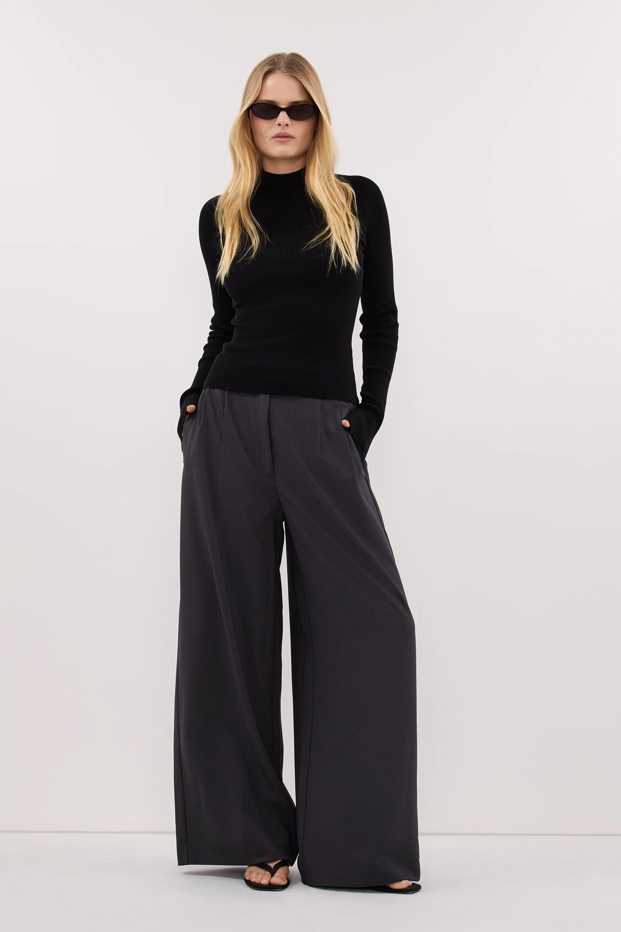 ANGEL BLACK RAGLAN FUNNEL NECK TOP