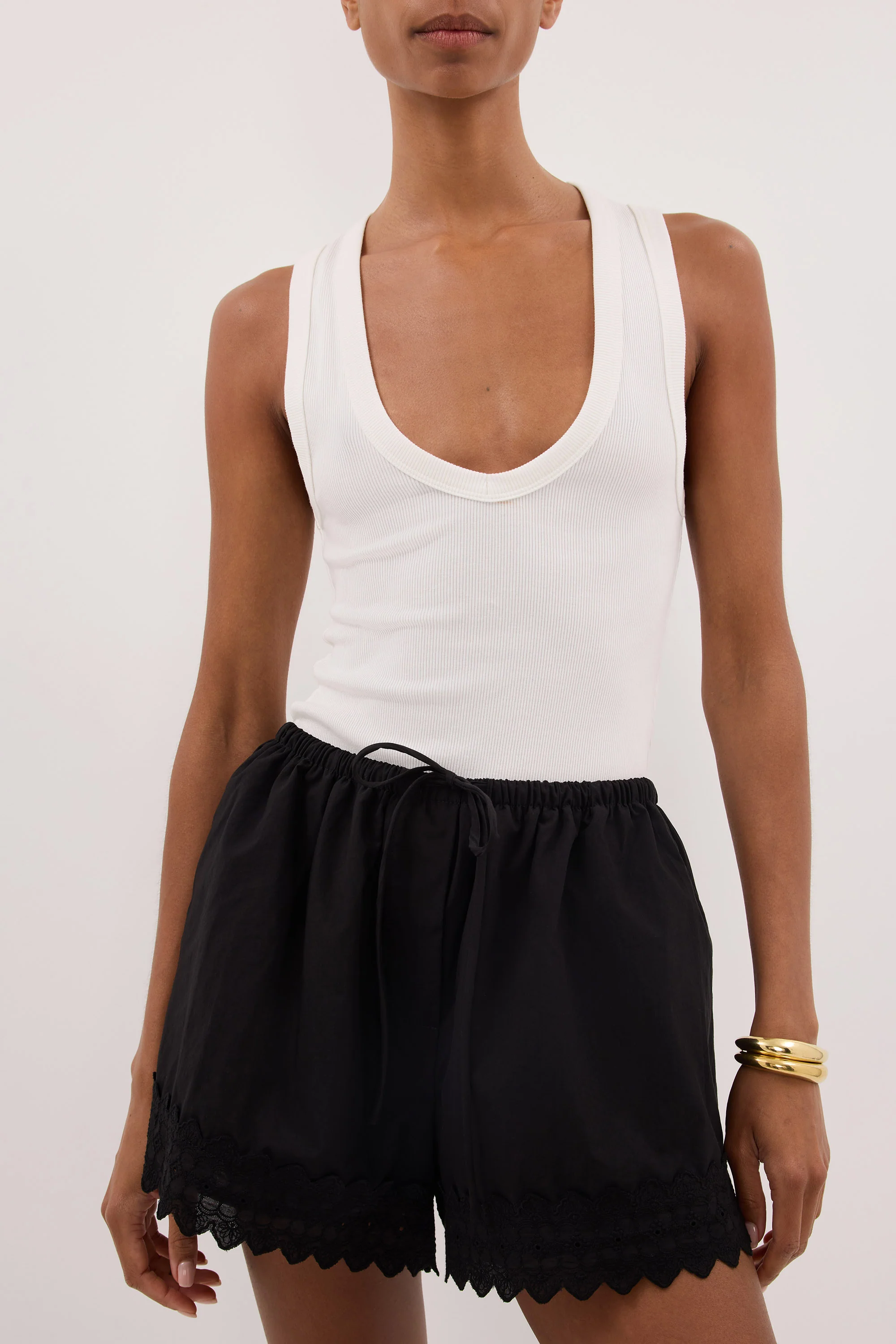 ANNABEL BLACK SHORTS - Image 6