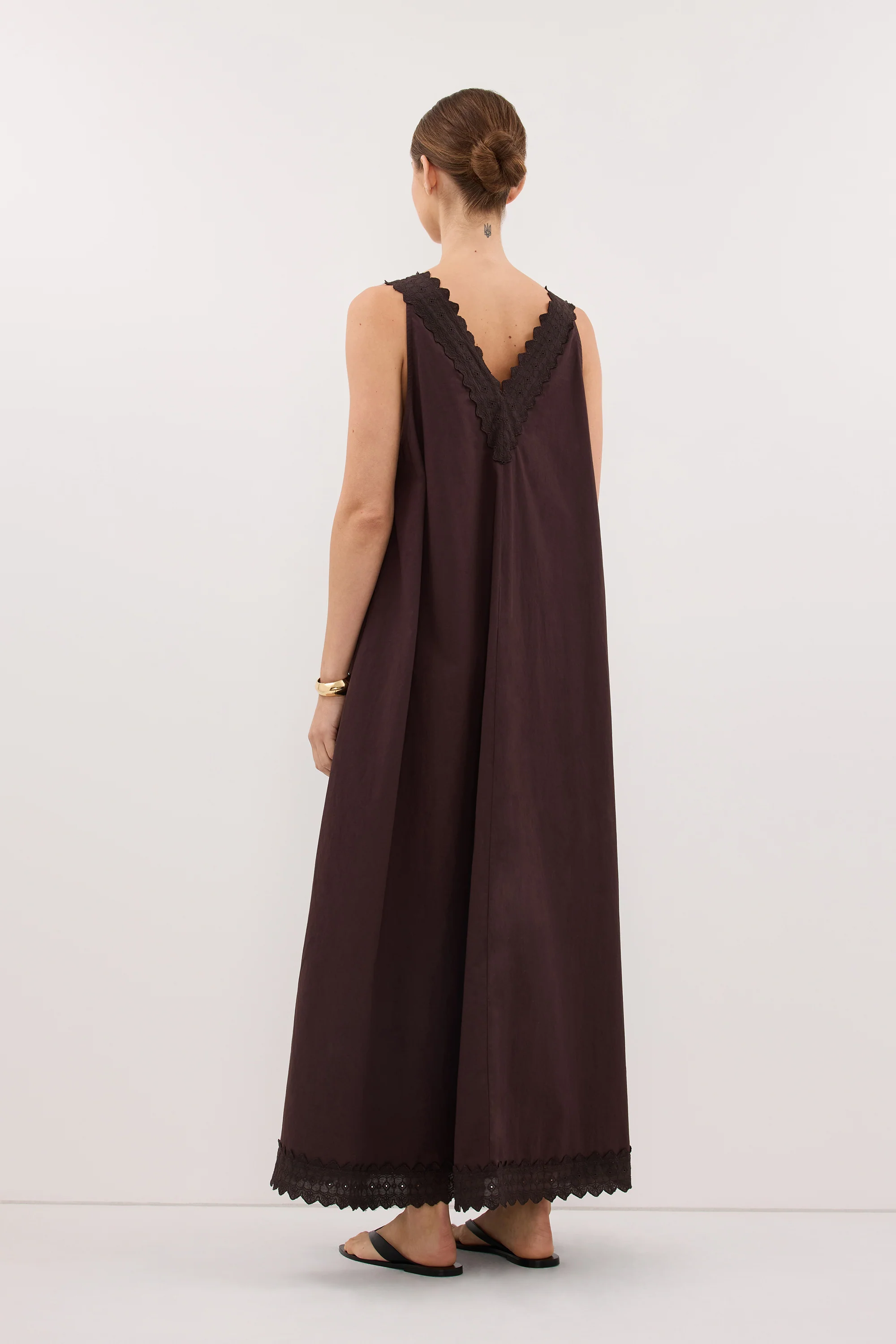 ANNABEL BURNT CHOC SLEEVELESS V NECK MIDI DRESS - Image 4