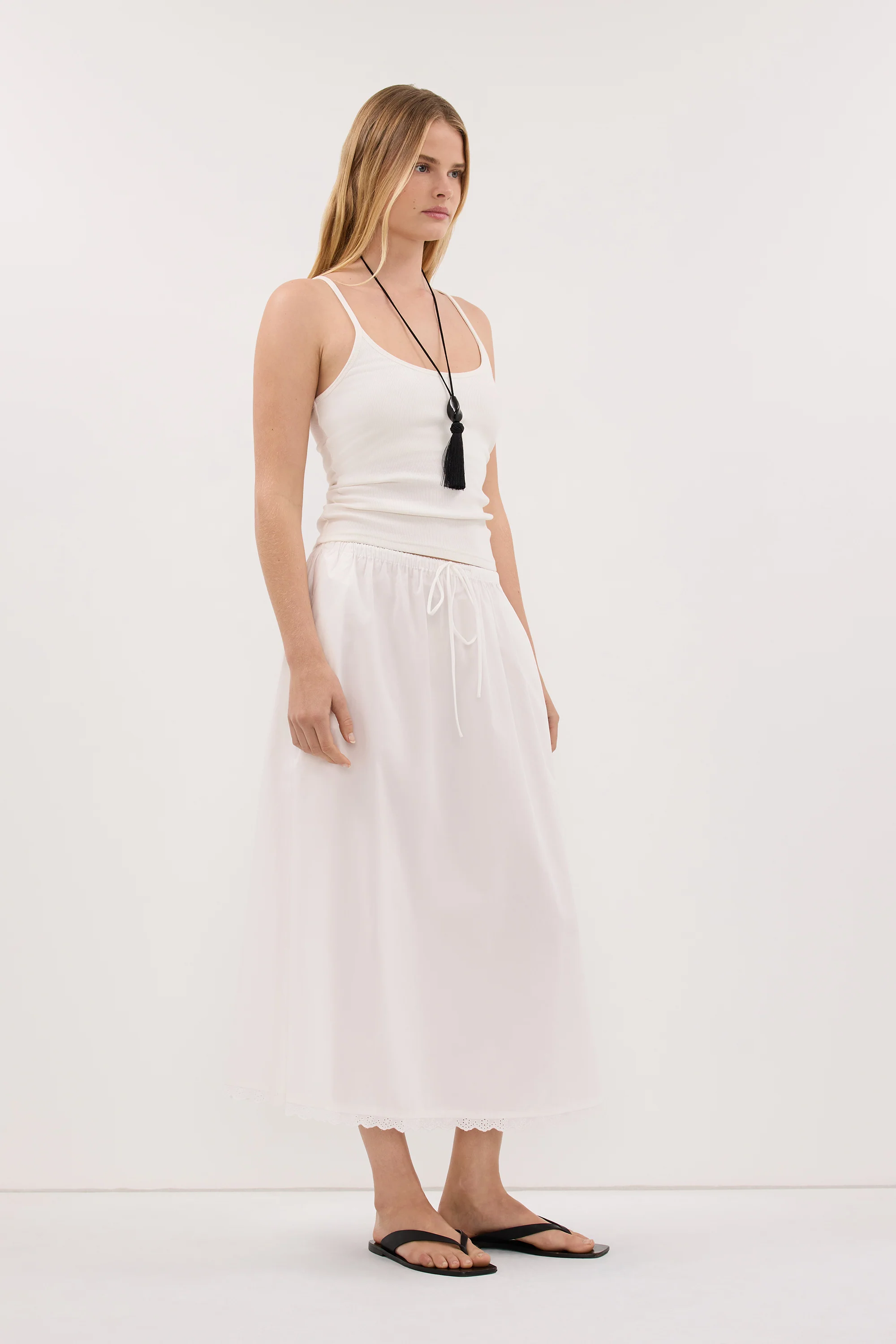 ARLETTE WHITE COTTON GATHERED 7/8 SKIRT - Image 3