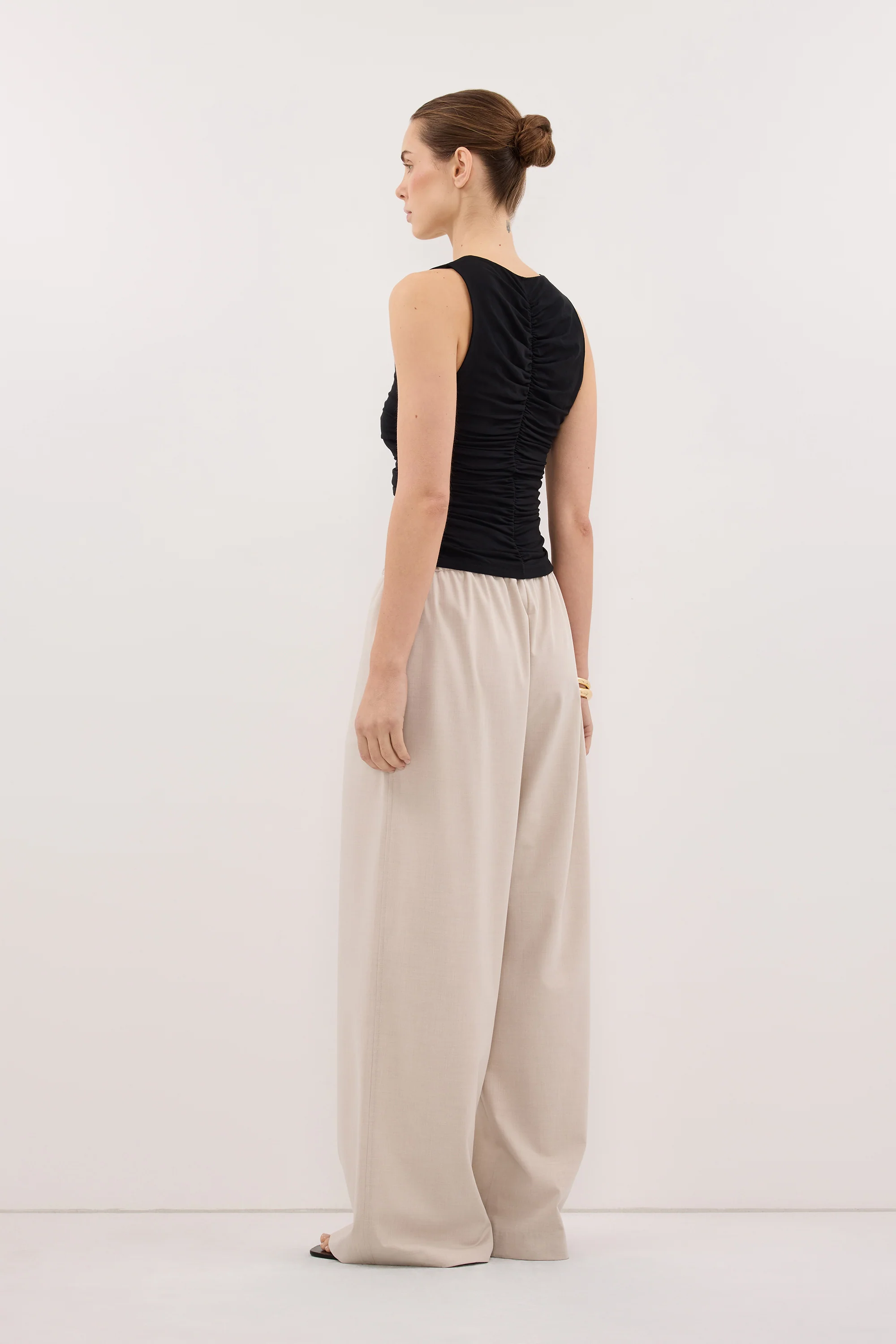 AVELIN BLACK RUCHED V NECK KNIT TOP - Image 3