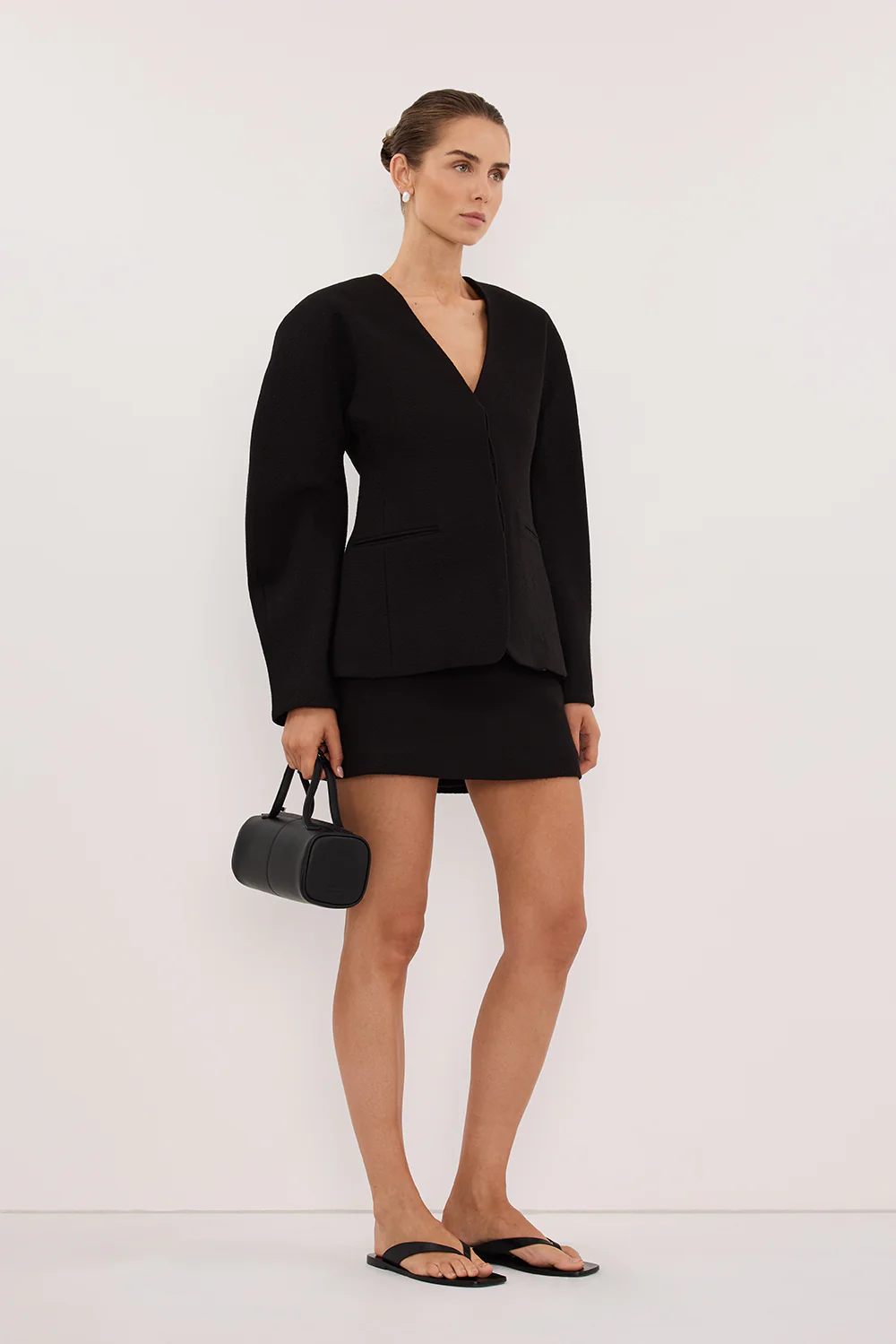 BOBBI BLACK BOUCLE COCOON BLAZER - Image 3