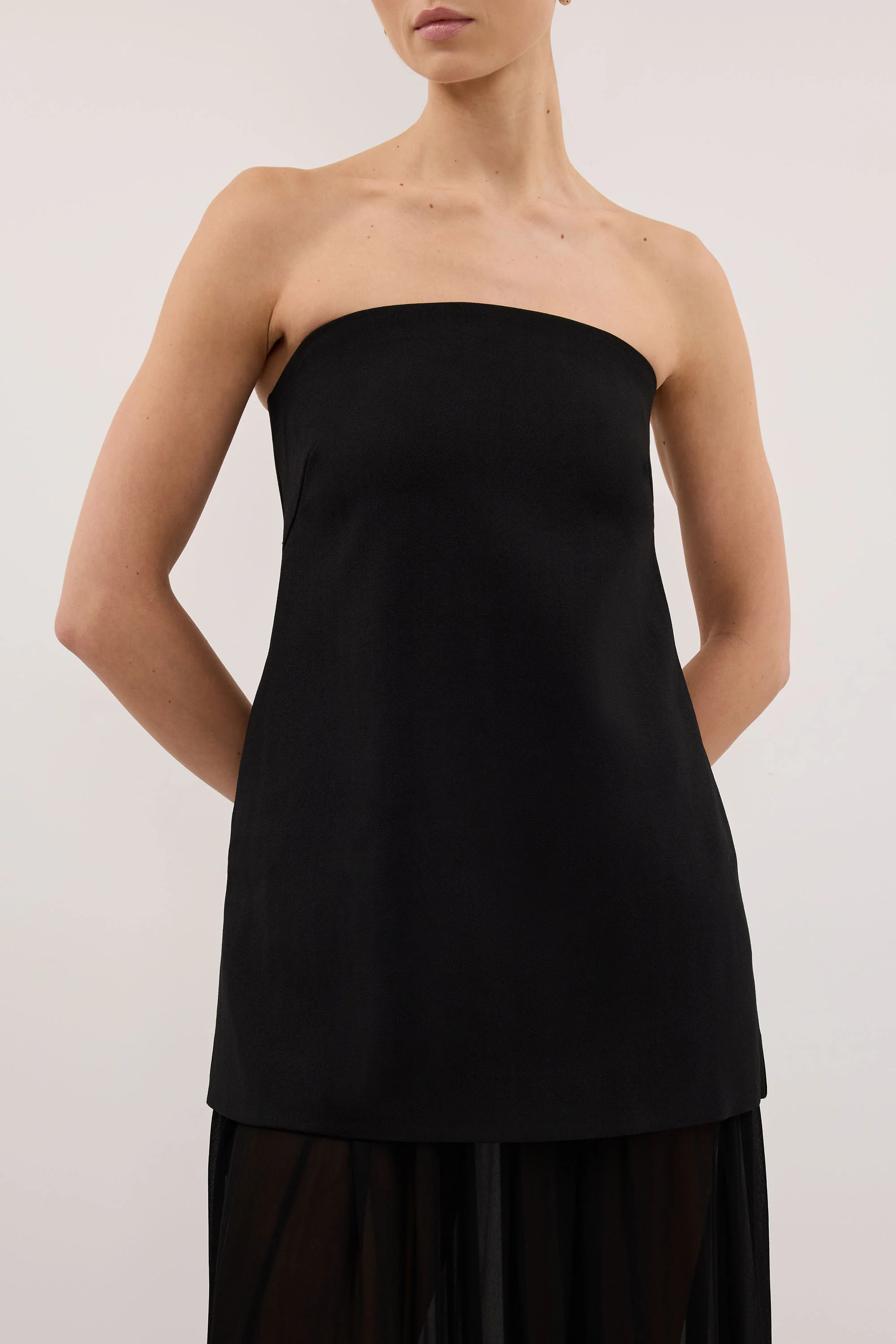 CYRUS BLACK STRAPLESS TUNIC TOP - Image 5