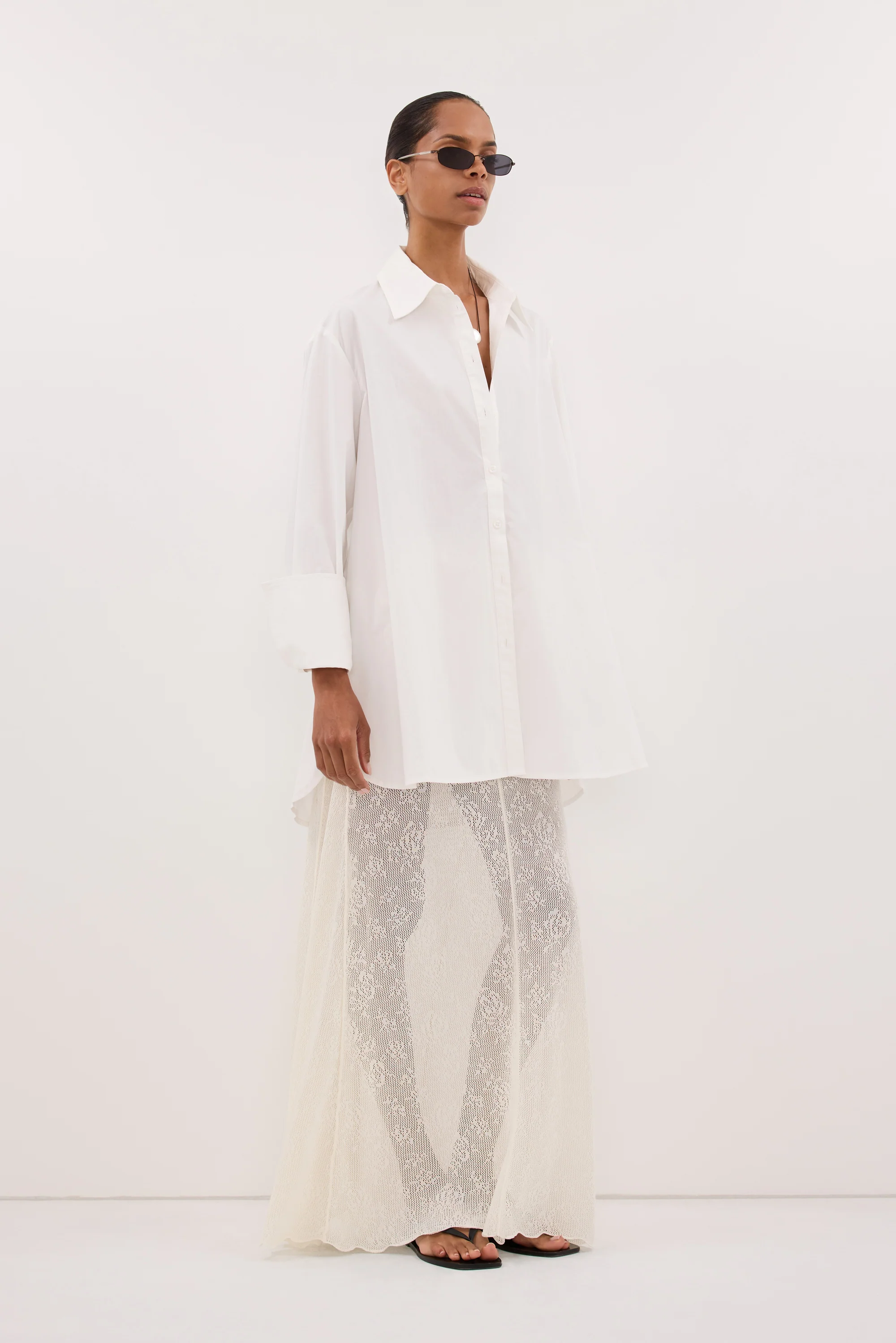 DELIA OFF WHITE LACE MAXI SKIRT - Image 3