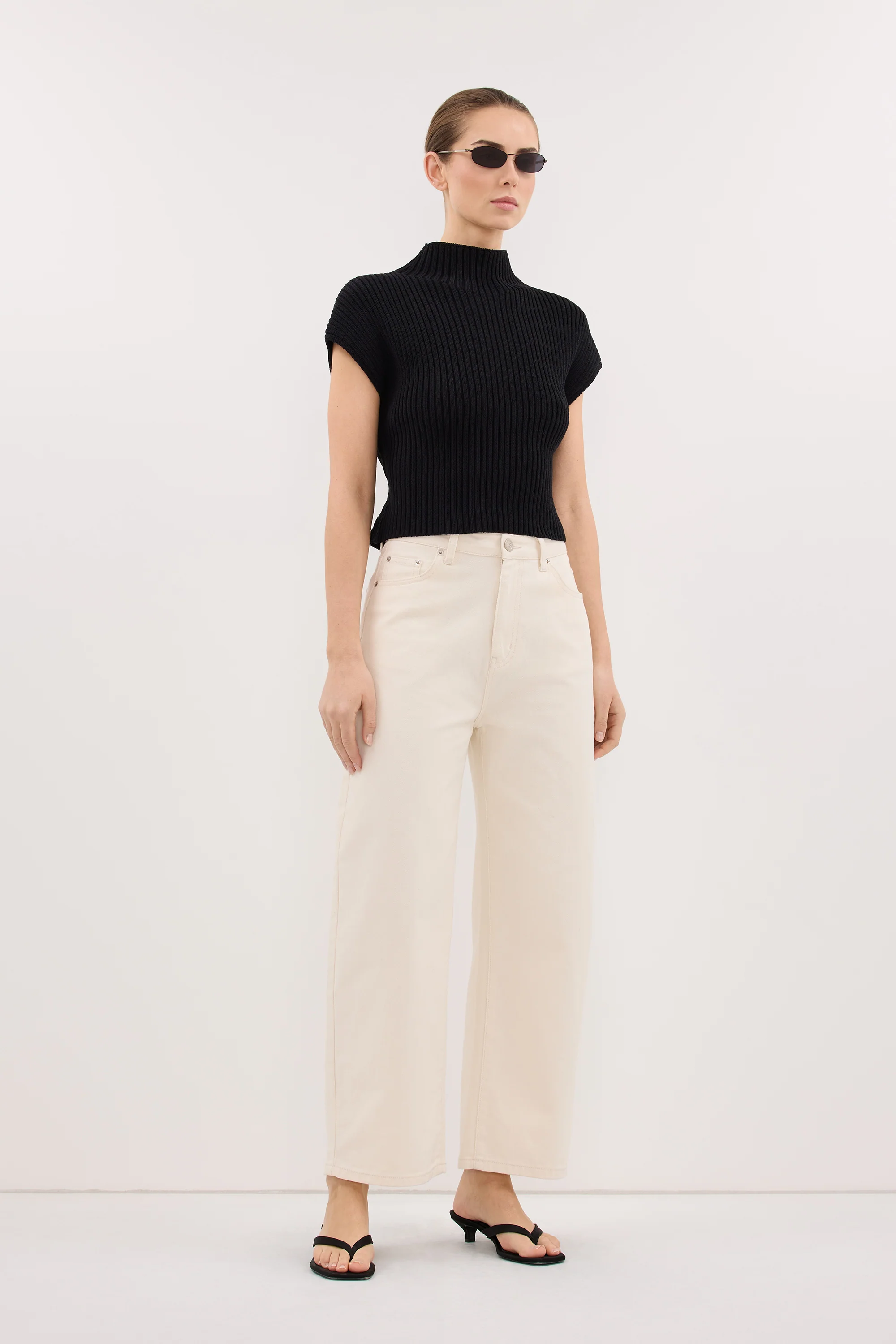DELLA BLACK KNIT TOP - Image 3