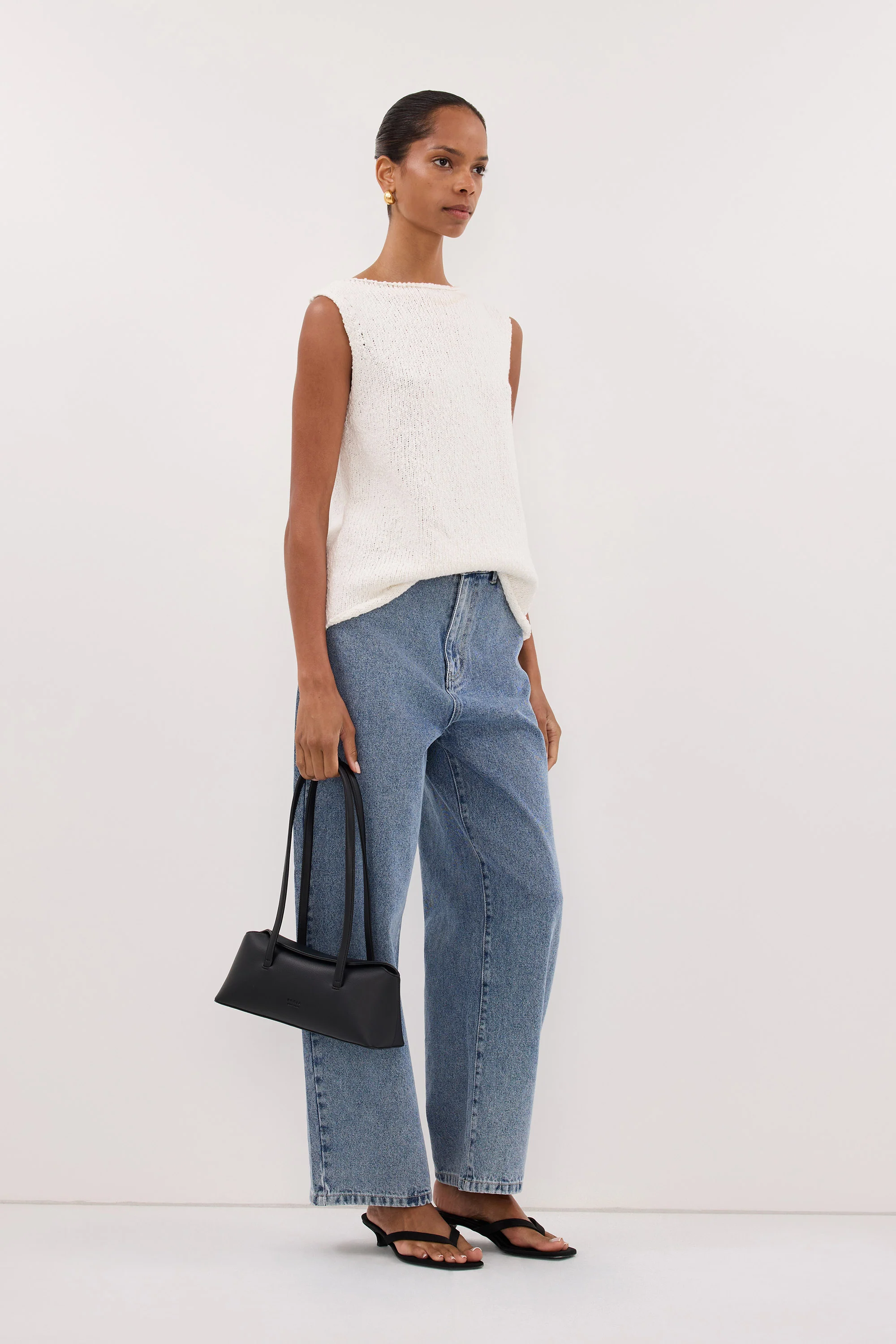 DINA OFF WHITE SLEEVELESS KNIT TOP - Image 4