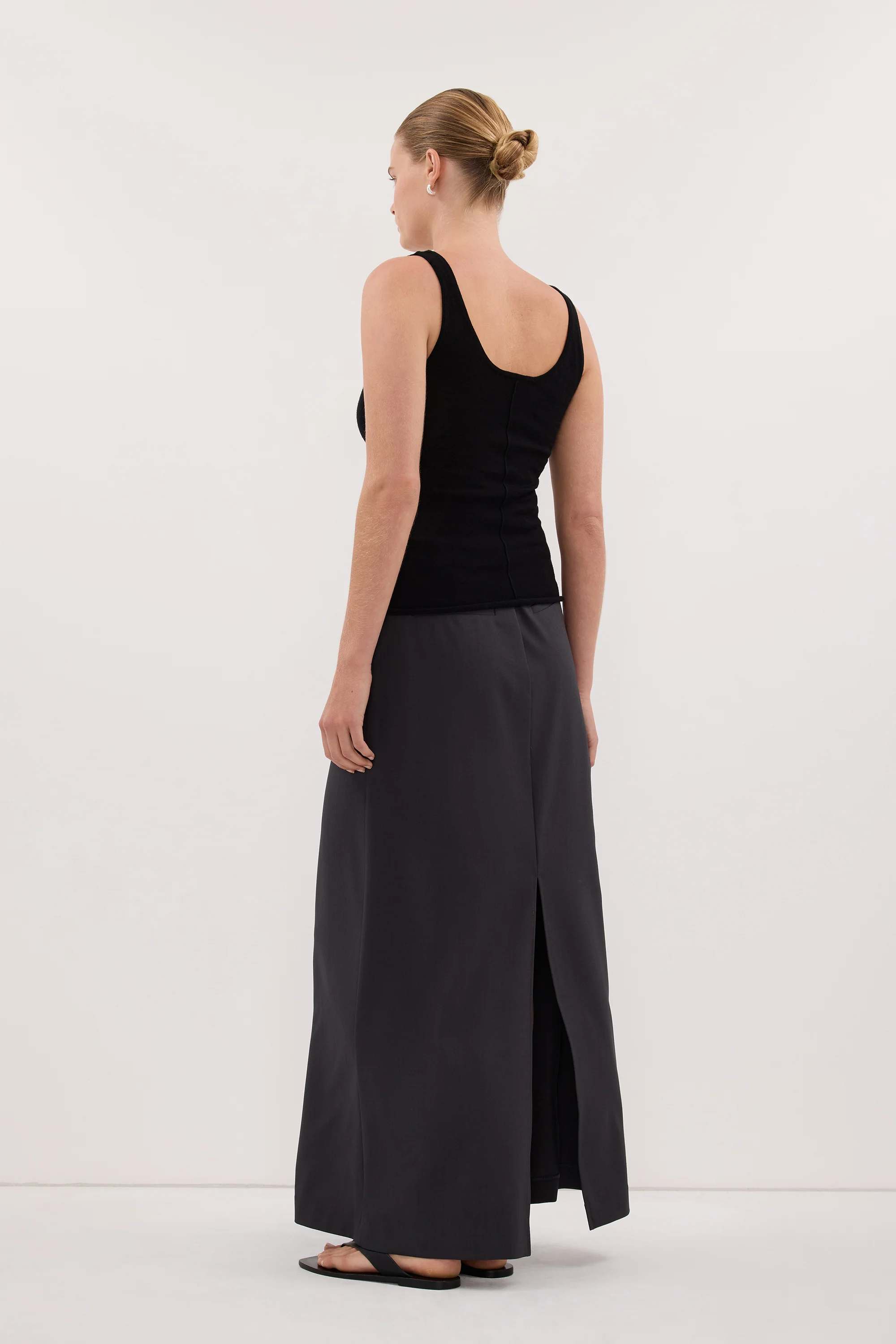 DUKE BLACK MERINO KNIT TANK - Image 4