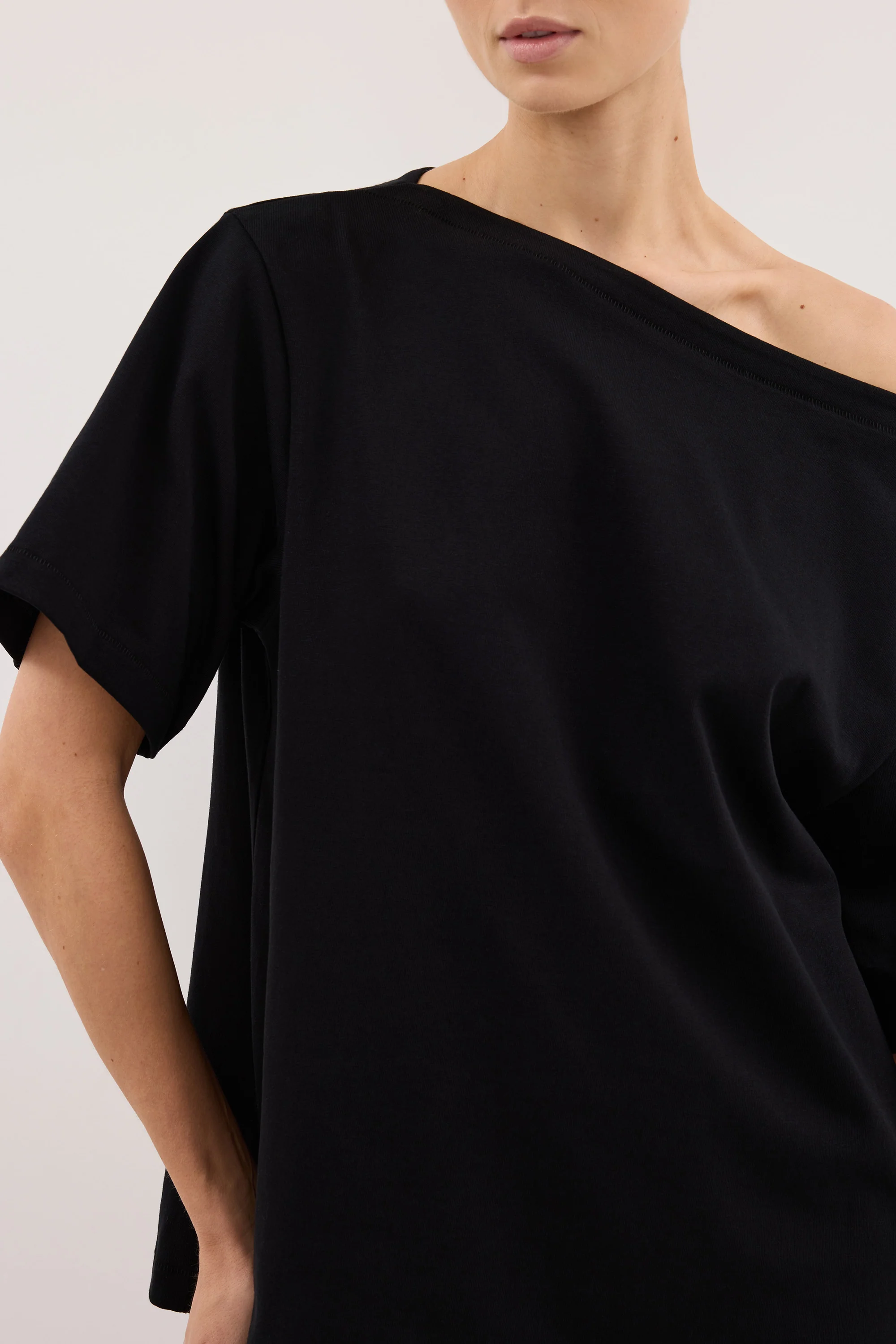 ESME BLACK ASYM BOAT NECK TEE - Image 4