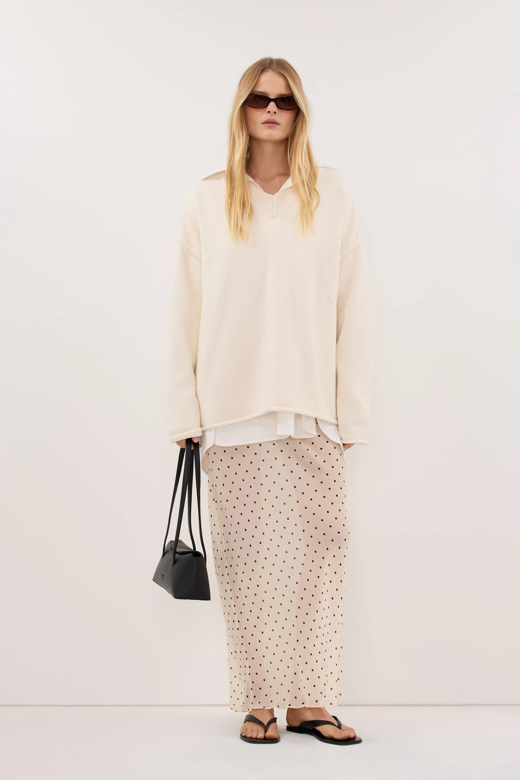 FLINT CREAM V NECK KNIT JUMPER - Image 6