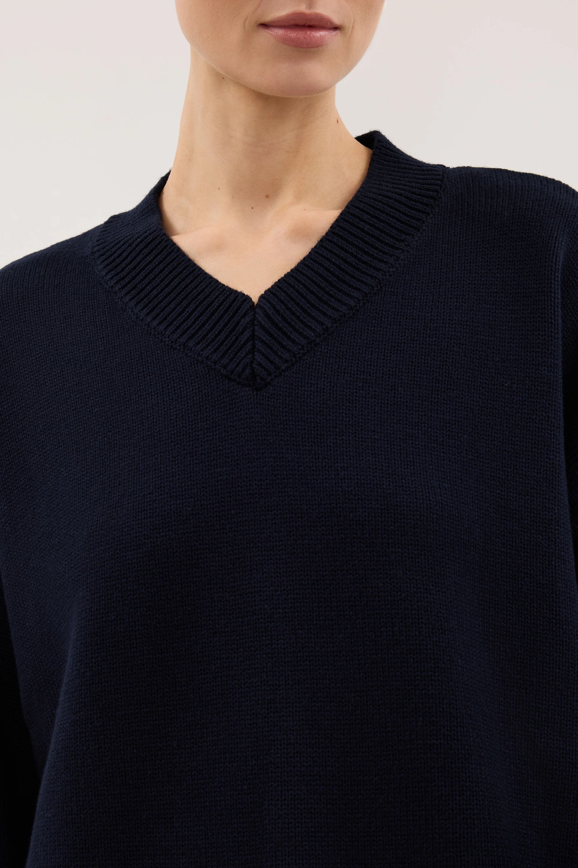 FLINT INK V NECK KNIT JUMPER - Image 5