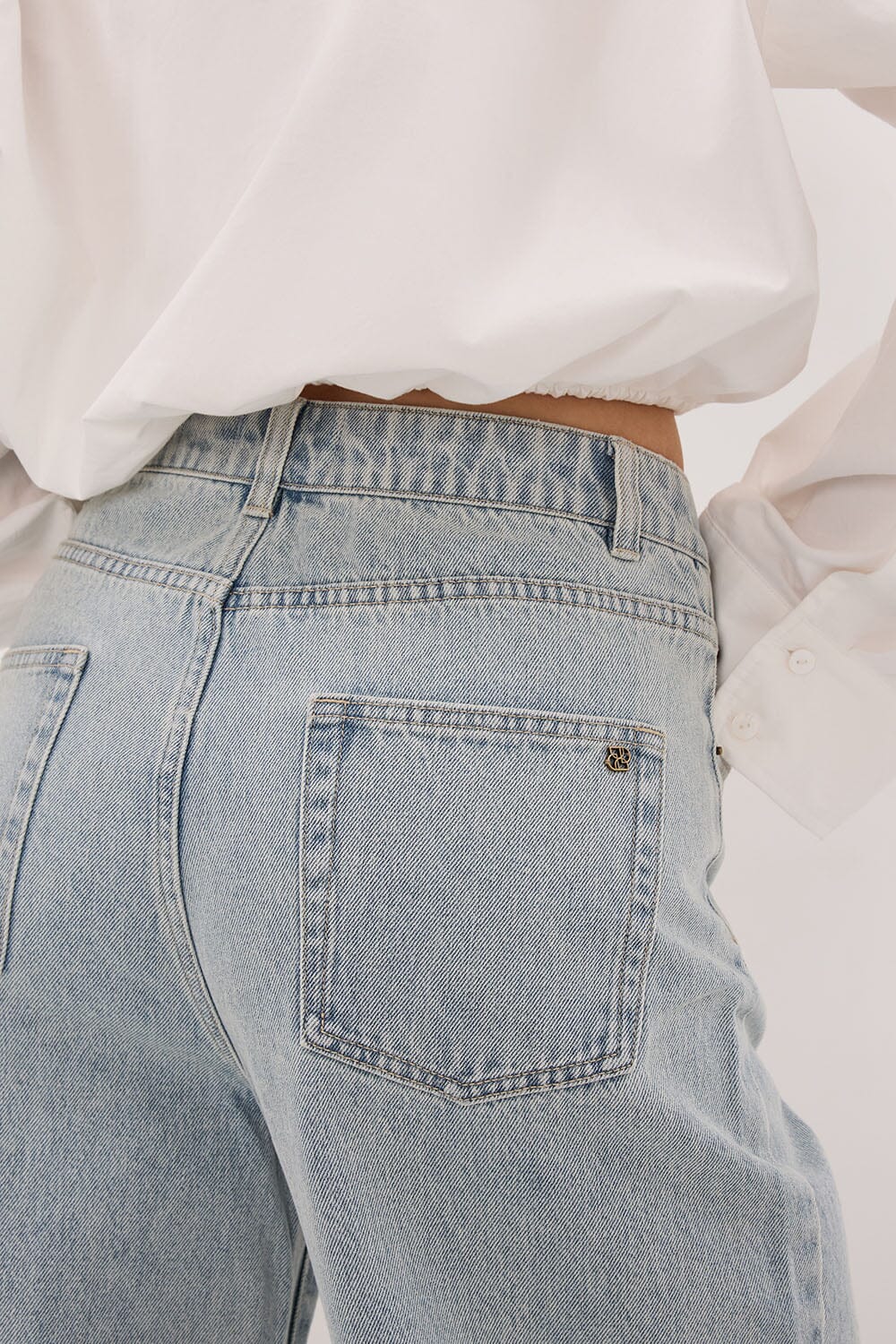 FRANK LIGHT RINSE RELAXED JEAN - Image 4