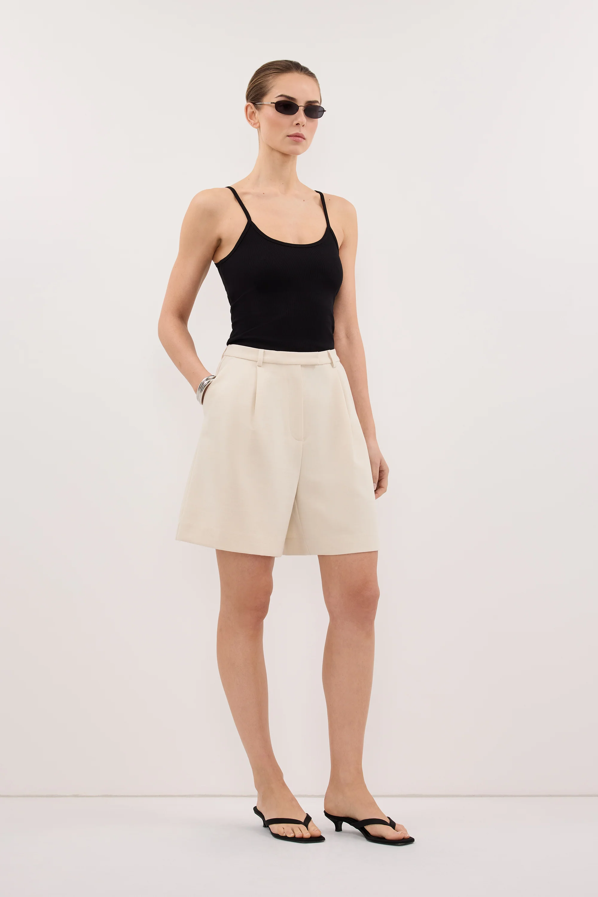 GEORGINA BLACK TANK - Image 3