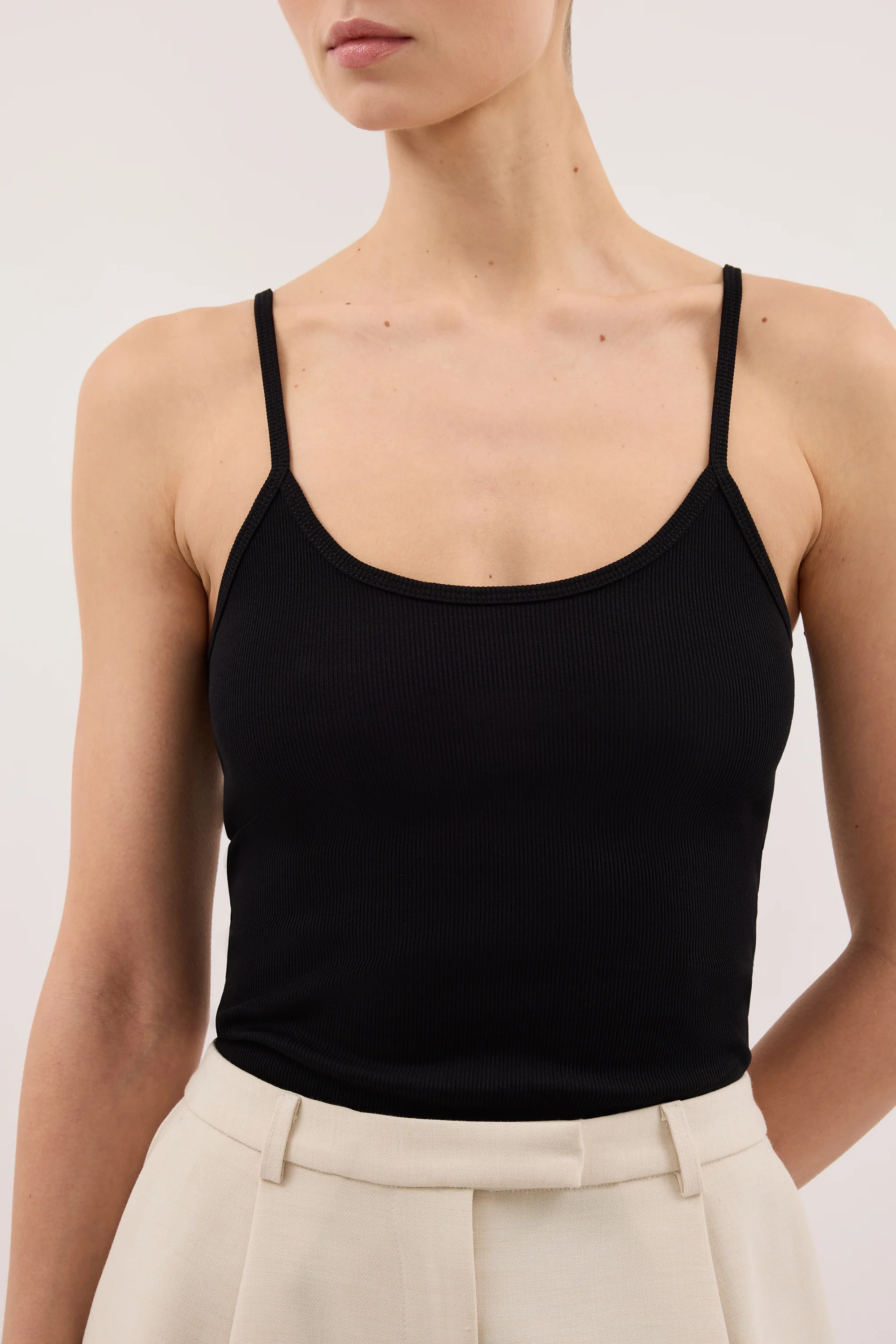 GEORGINA BLACK TANK - Image 5