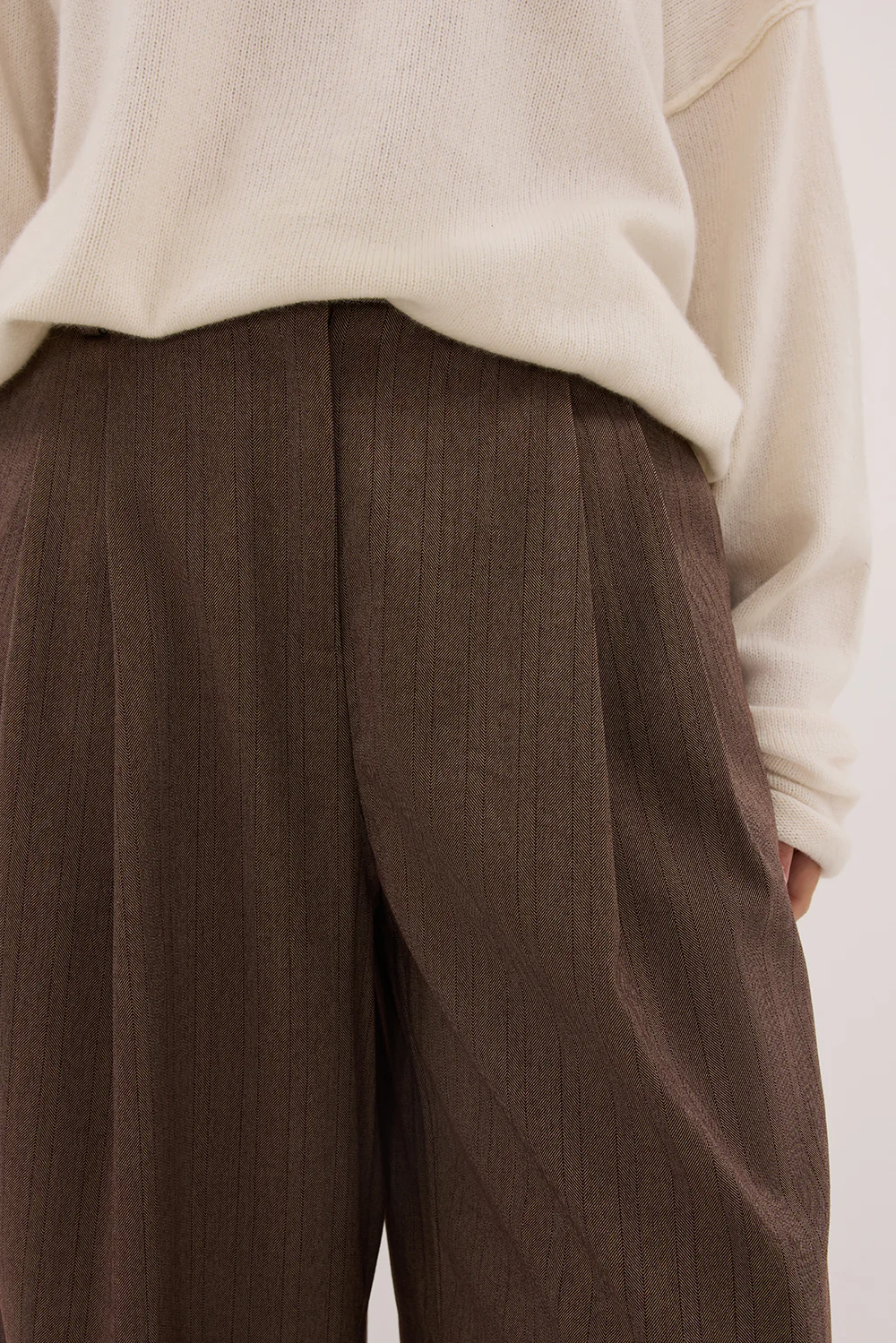 HAILEY CHOC STRIPE RELAXED PANT - Image 4