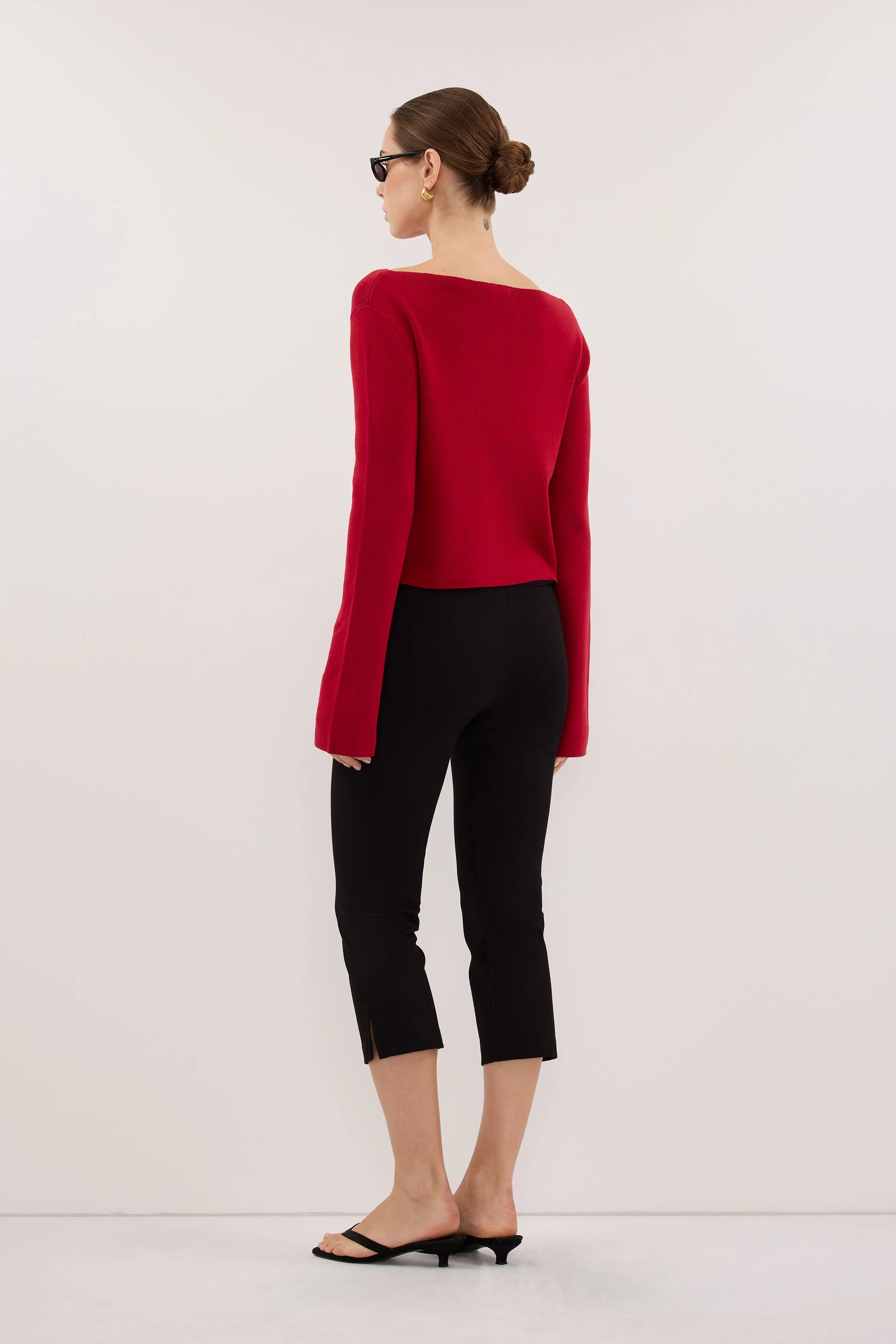 ILLARIA BURNT RED WIDE SLEEVE KNIT TOP - Image 3