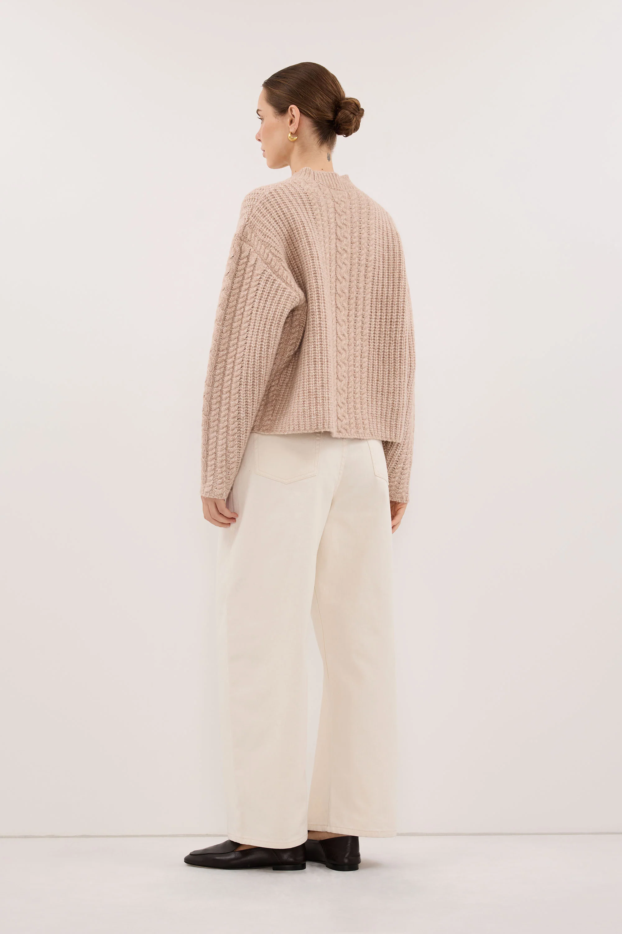 JOLIE OAT CABLE KNIT SWEATER - Image 3
