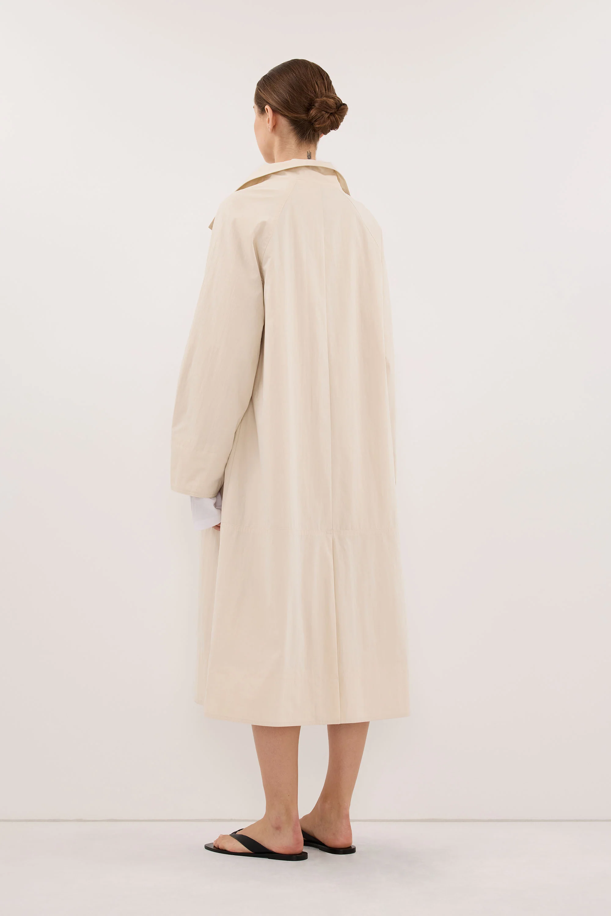 MARIS OYSTER LIGHTWEIGHT TRENCH COAT - Image 5