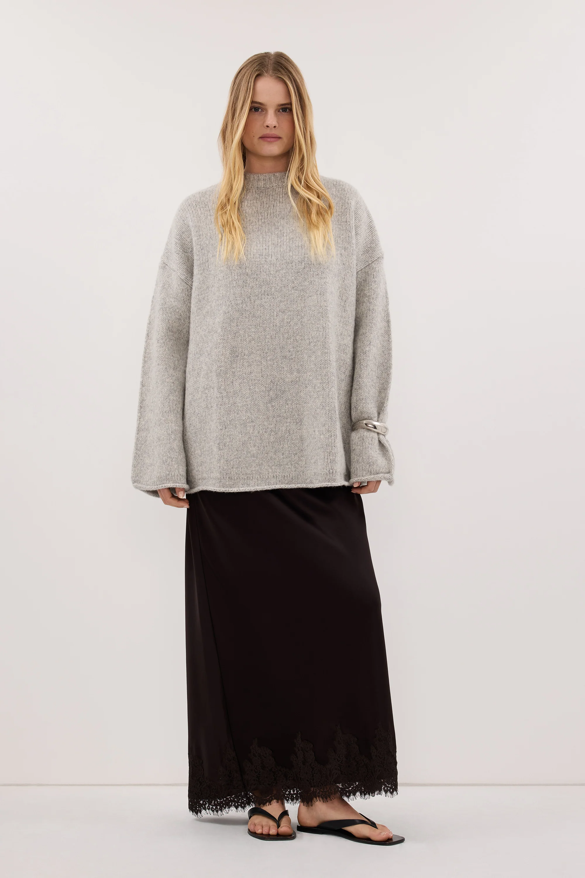 MILLY SILVER CREW NECK KNIT JUMPER