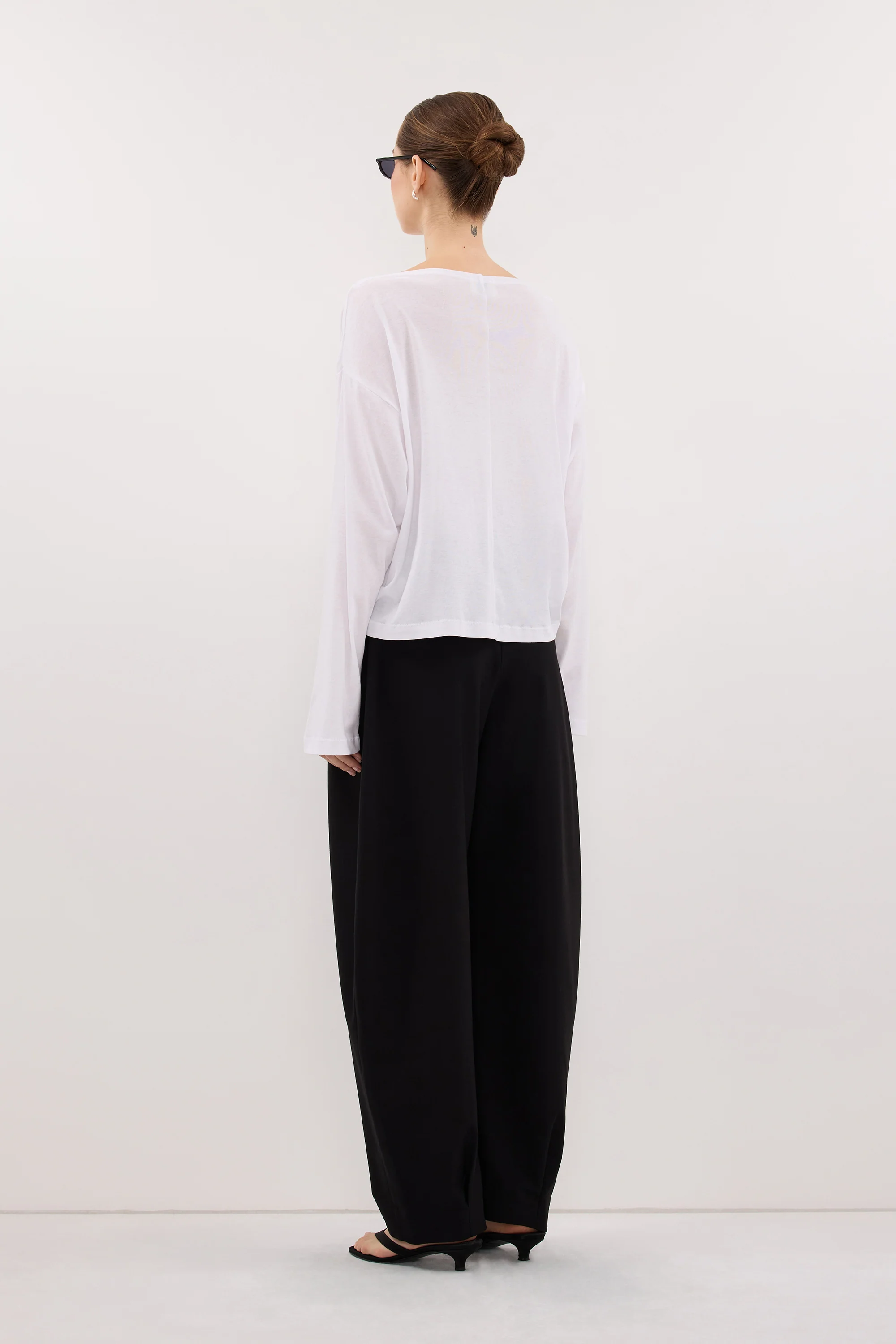 ORELIA WHITE COWL NECK SLEEVED TOP - Image 4