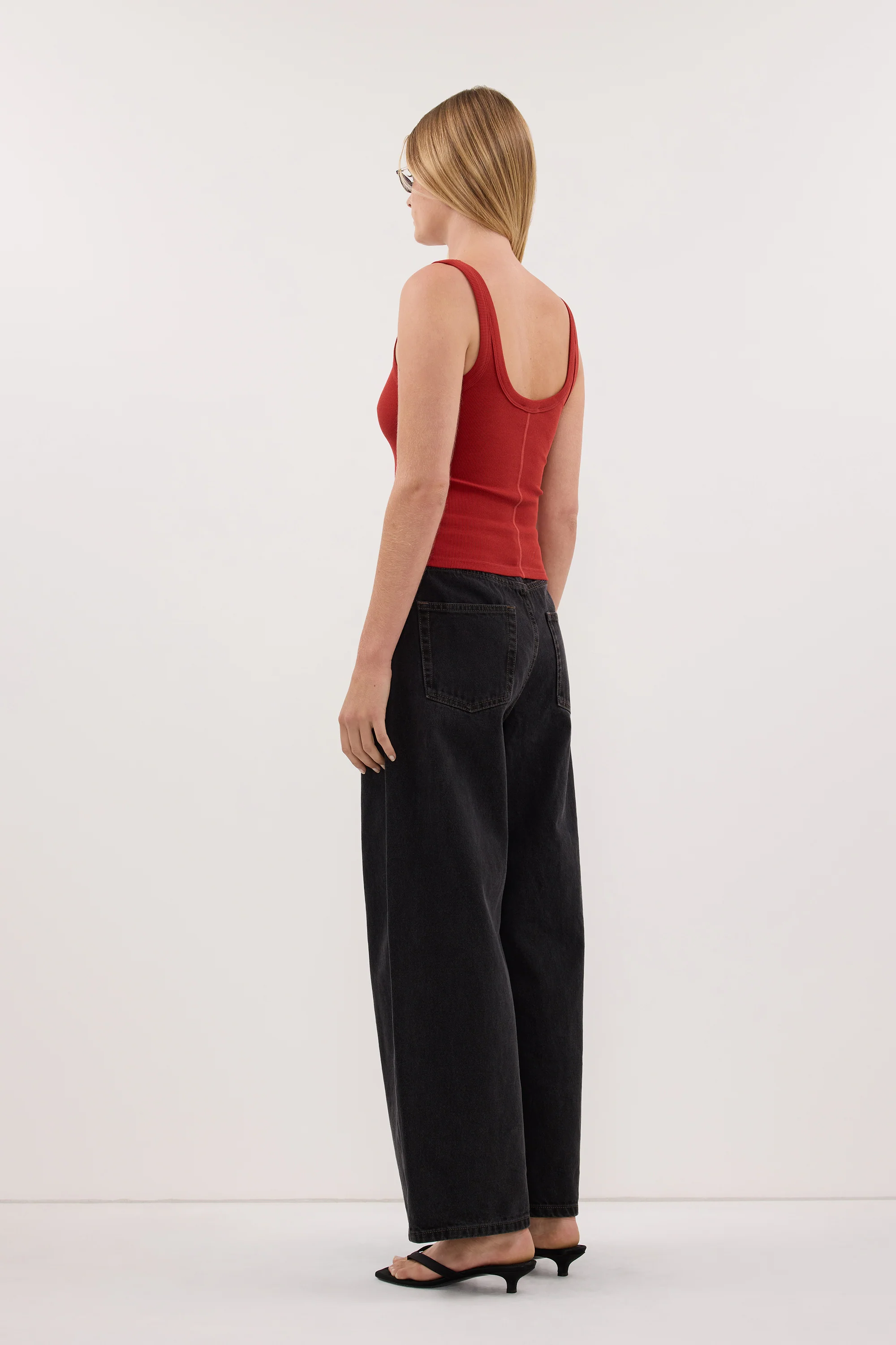 PHOEBE BURNT RED SCOOP NECK TANK - Image 7