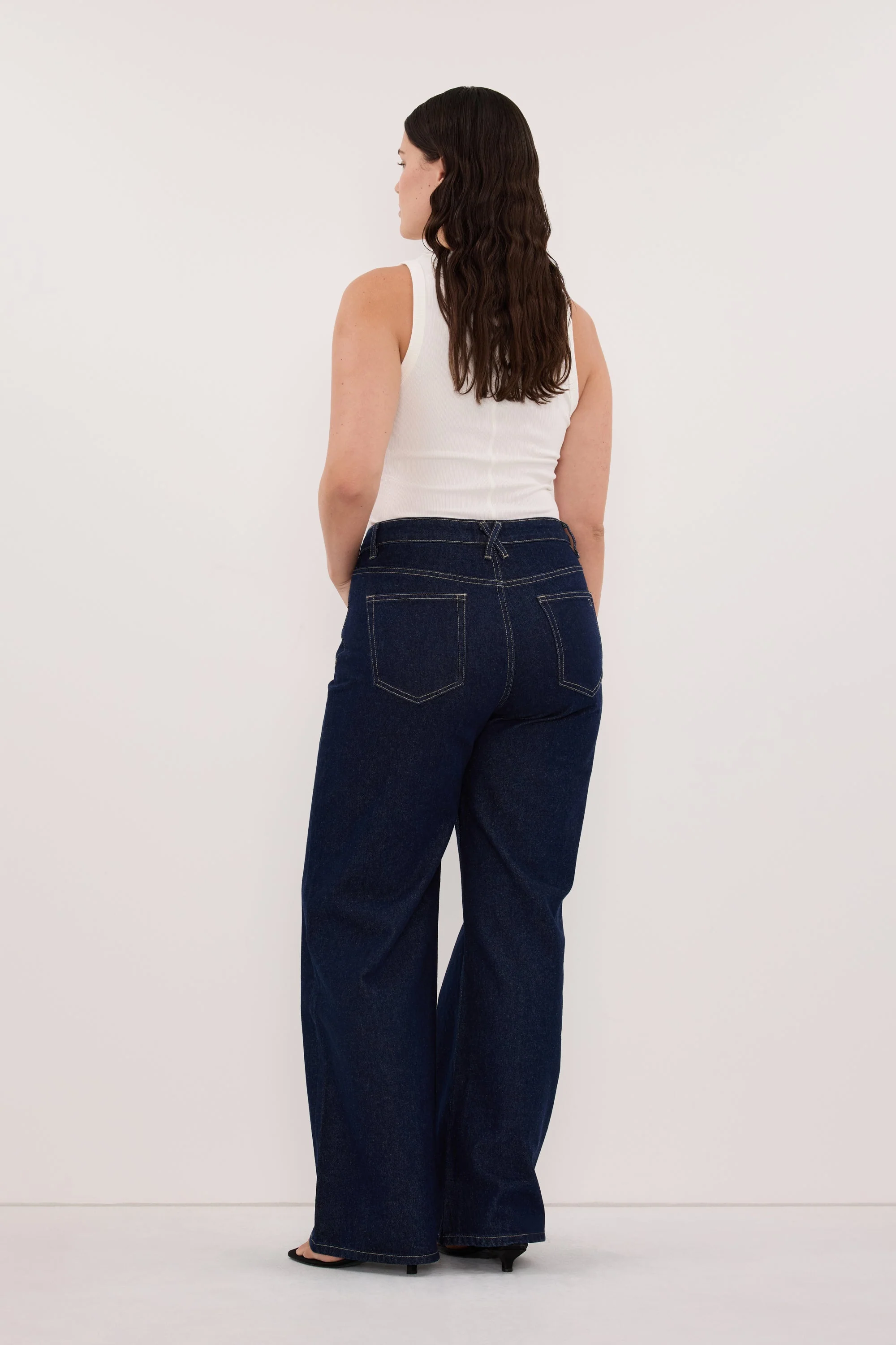 REAGAN 2.0 INDIGO SLOUCHY JEAN - Image 7