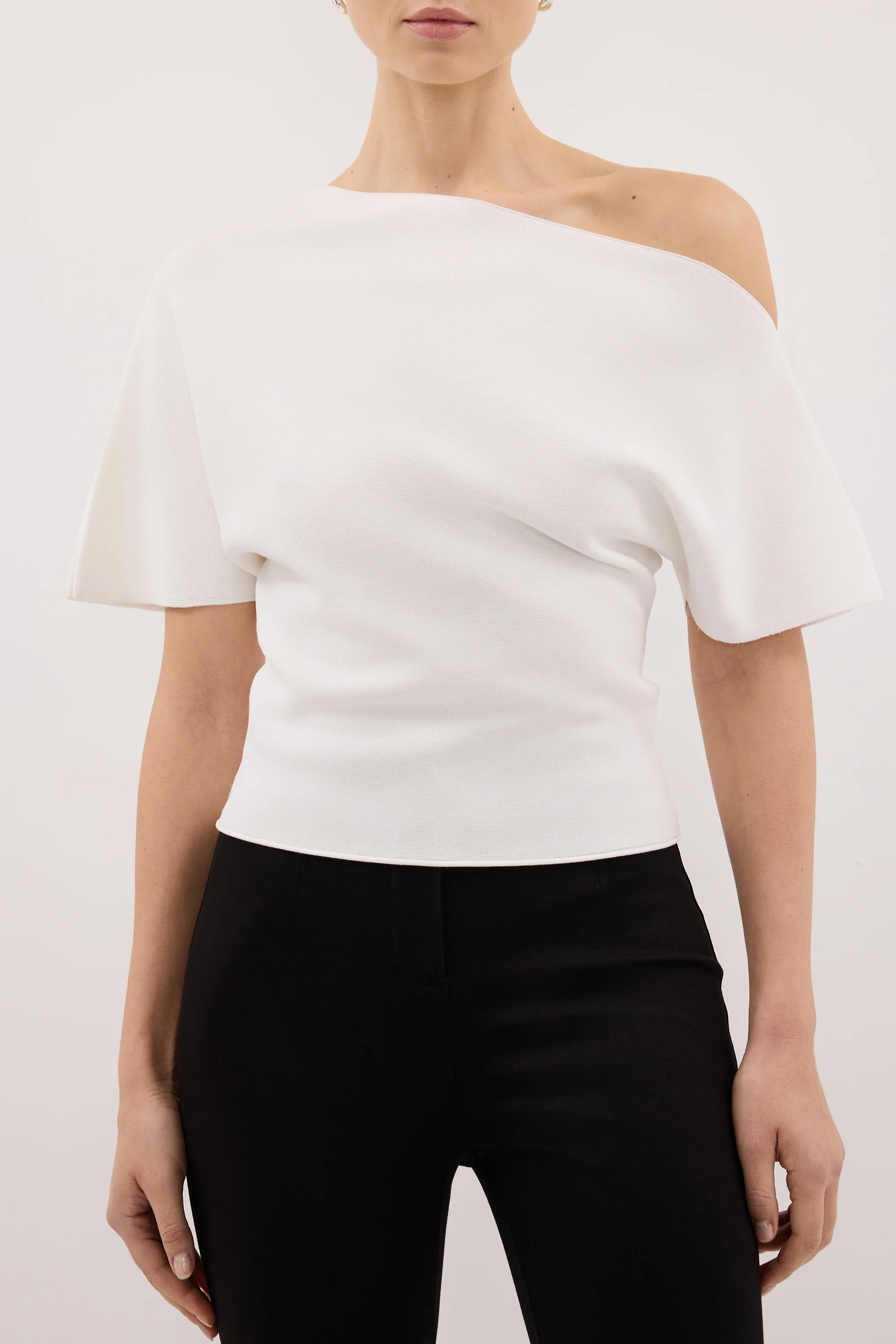 SCARLETT OFF WHITE ASYM KNIT TOP - Image 4