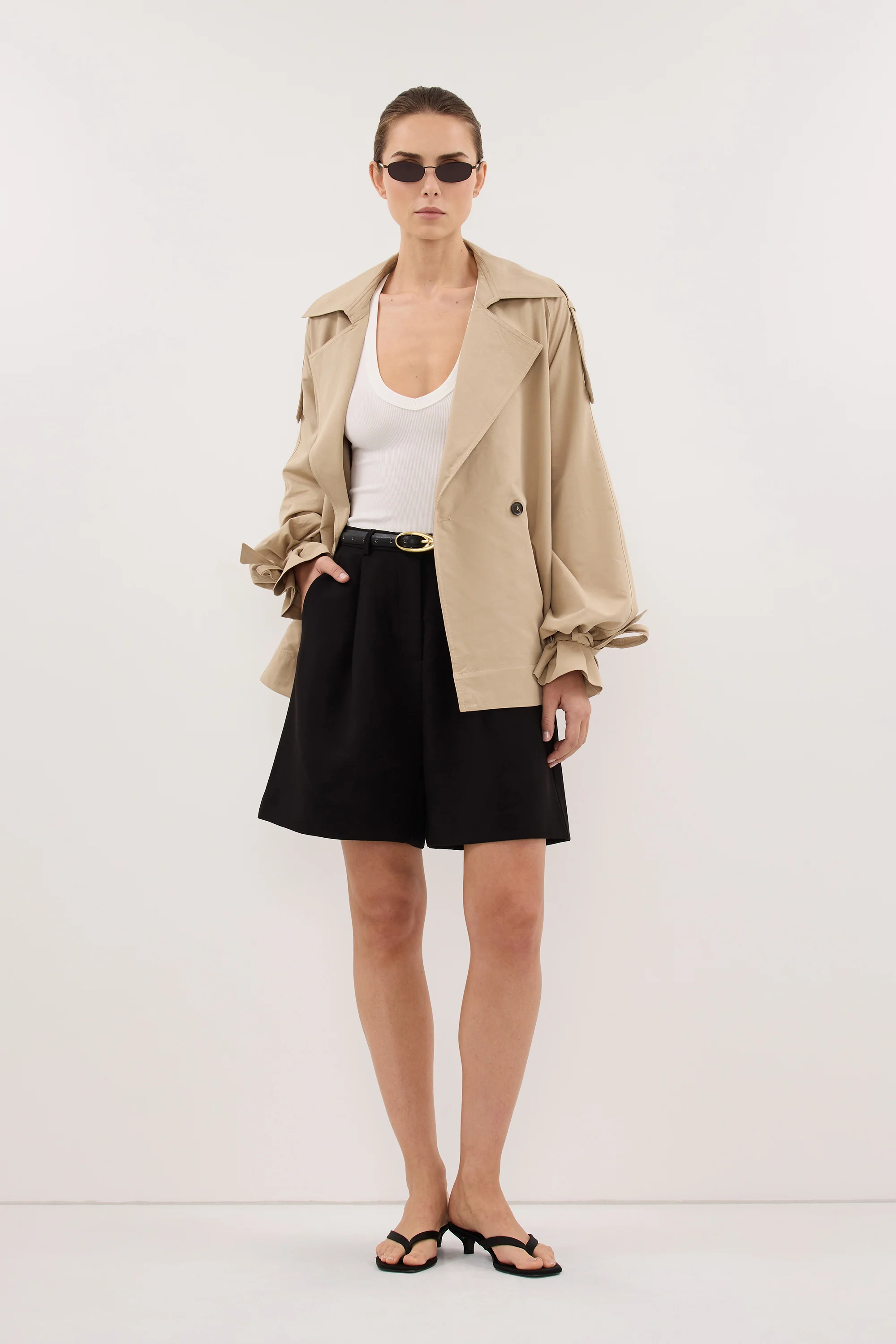 SOLENE BLACK BERMUDA SHORT - Image 6