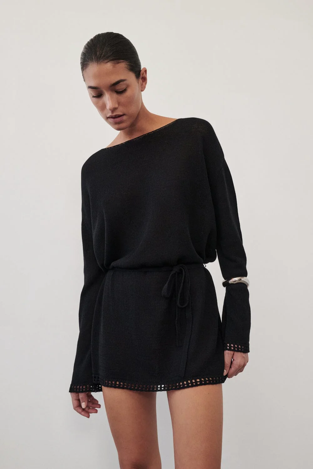 TARI BLACK KNIT LONG SLEEVE MINI DRESS - Image 2