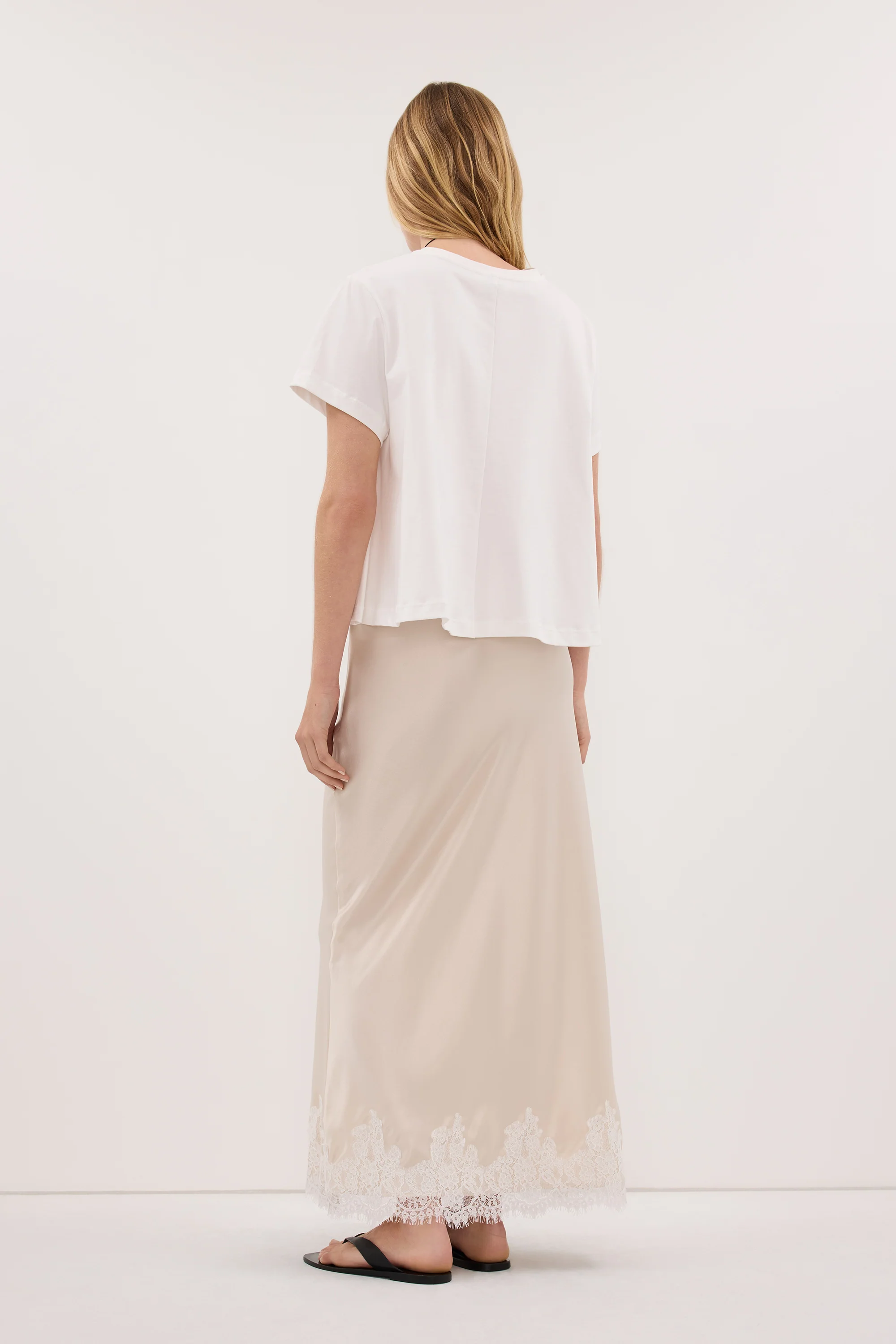 TATUM WHITE SHORT SLEEVE COTTON TEE - Image 4