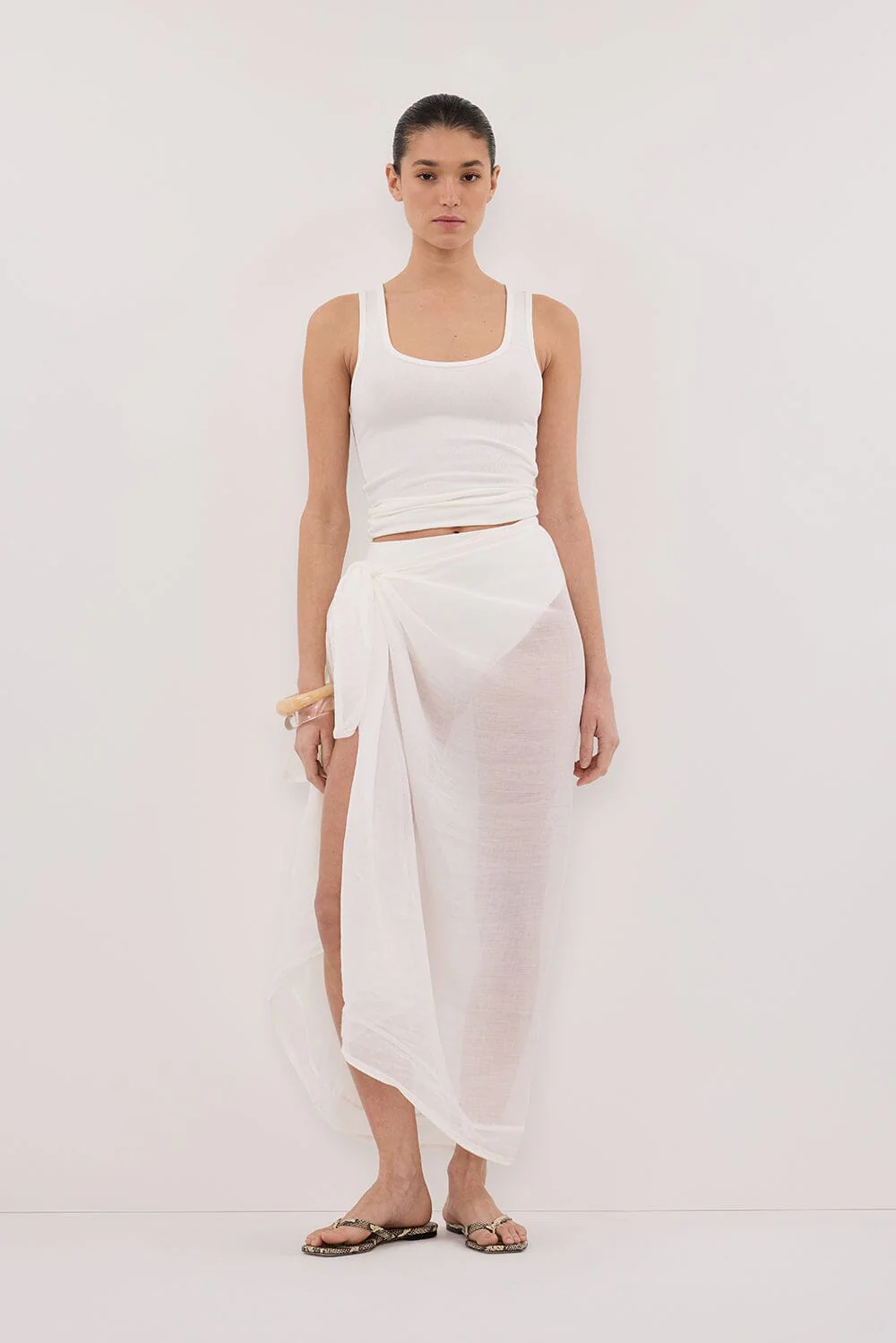TROPEZ WHITE RAMIE SARONG